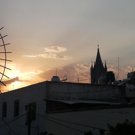 Casa Canario Hostel Guadalajara Exterior foto